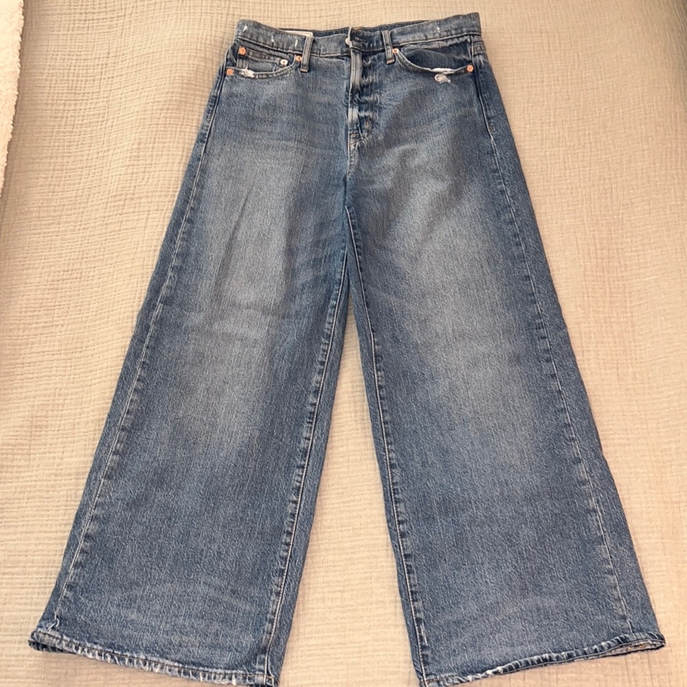 GAP Wide-Leg Sky High Jeans